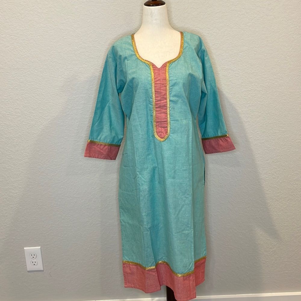 Side slit long tunic